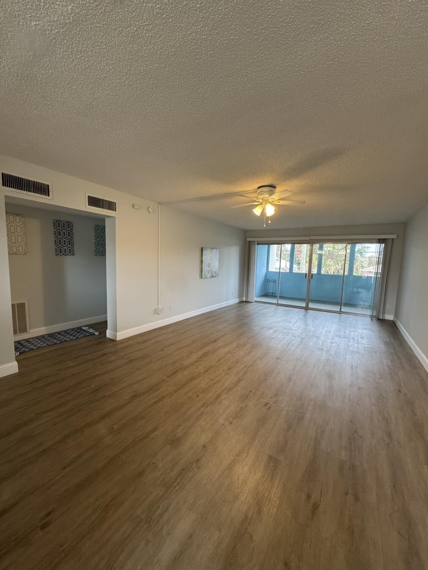 1310 NE 14th Court – photo 3