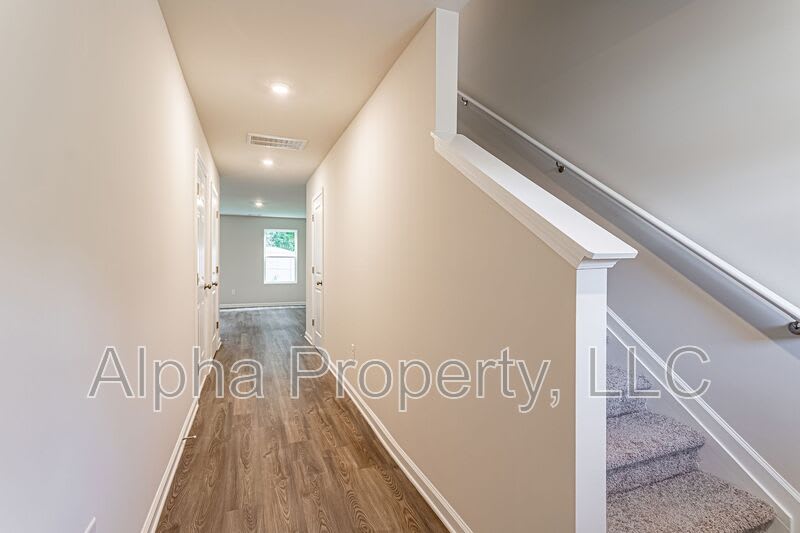 4107 Garrison Ln – photo 3