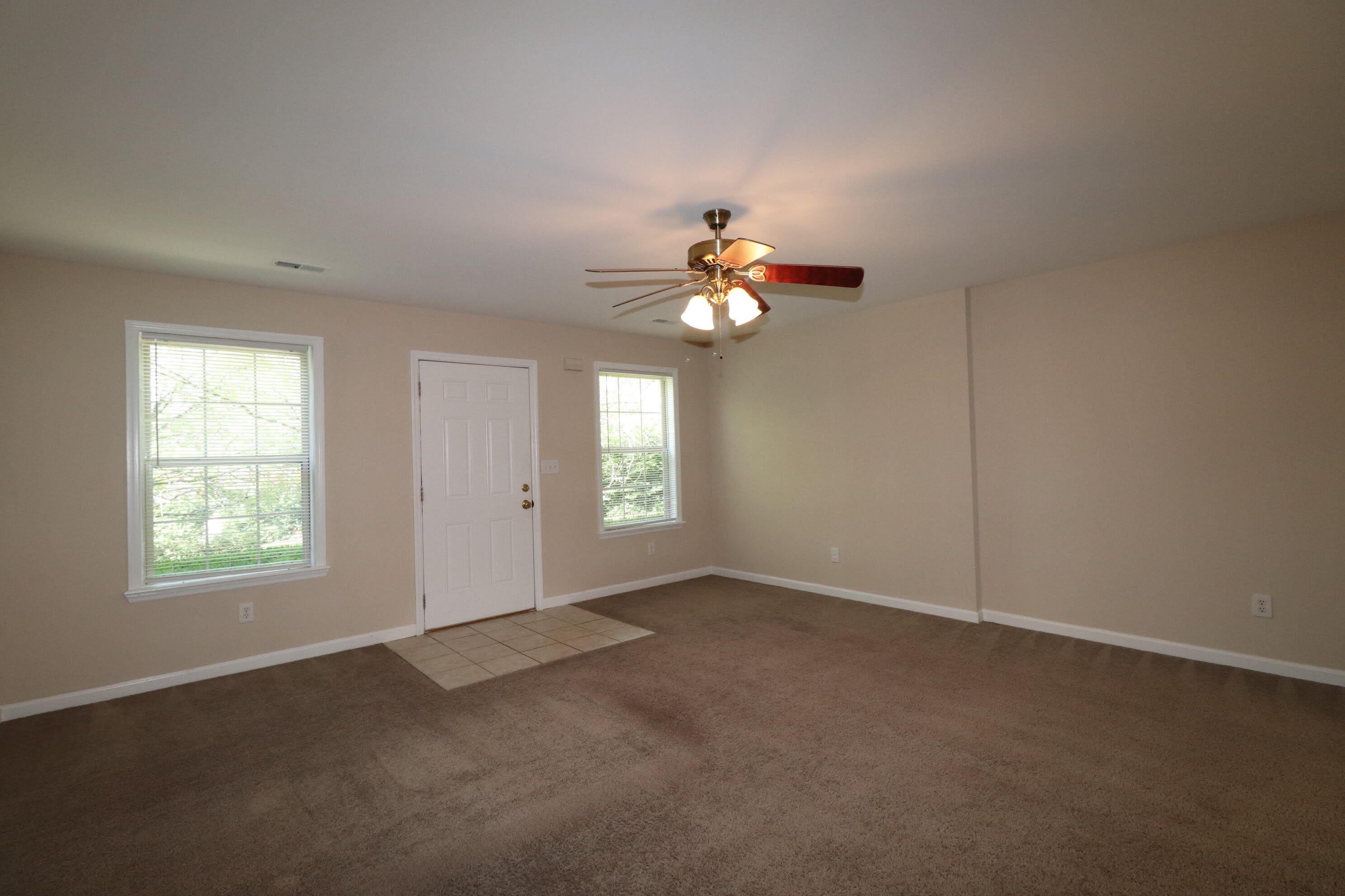 403 John Sutherland Drive – photo 3
