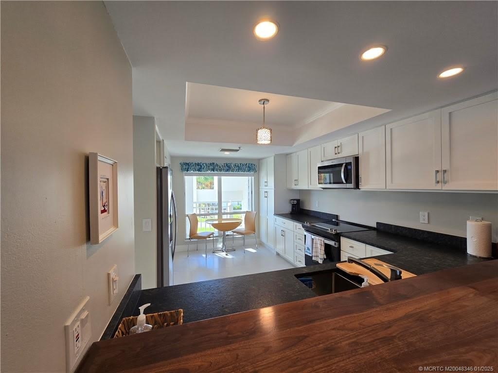 185 NE Edgewater Drive – photo 5