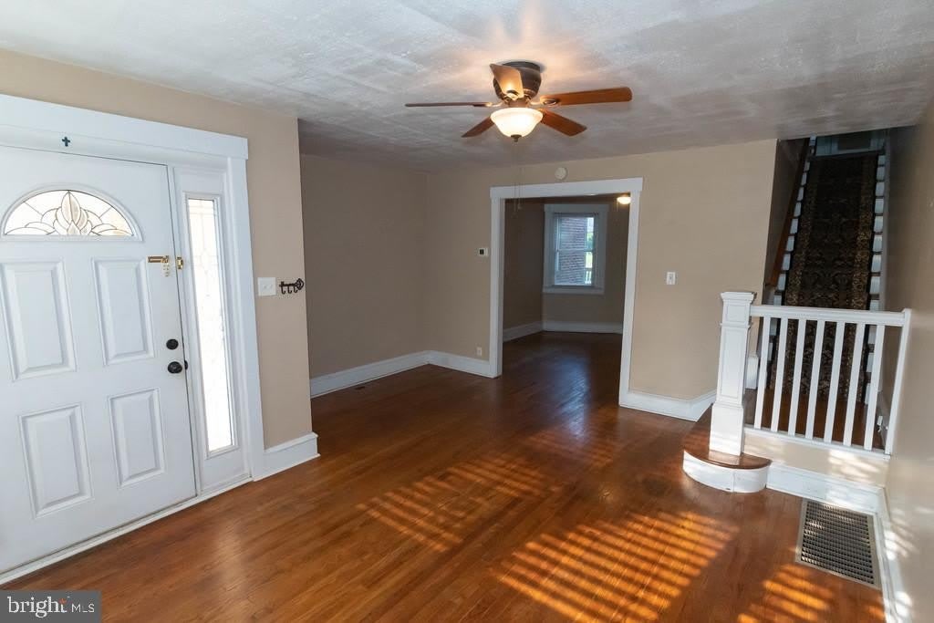 335 Stuart Avenue – photo 2