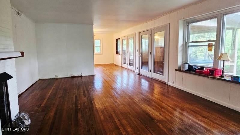 313 W Outer Drive – photo 3