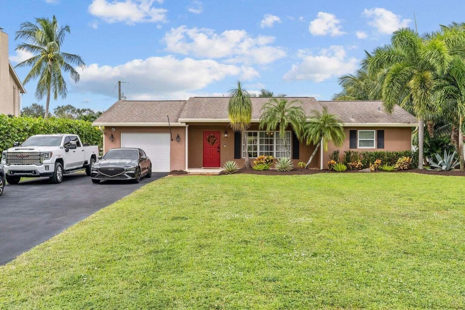 3929 LOWSON Boulevard – photo 2