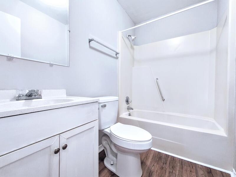 4453 Layola Ave – photo 4