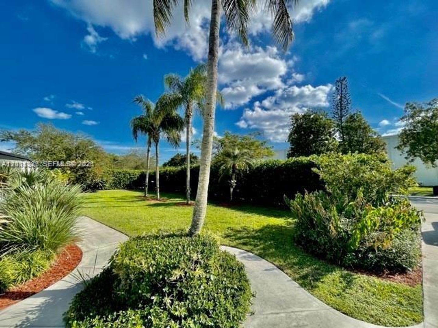 7425 SW 118th St # 7425, Pinecrest, FL 33156 – photo 5