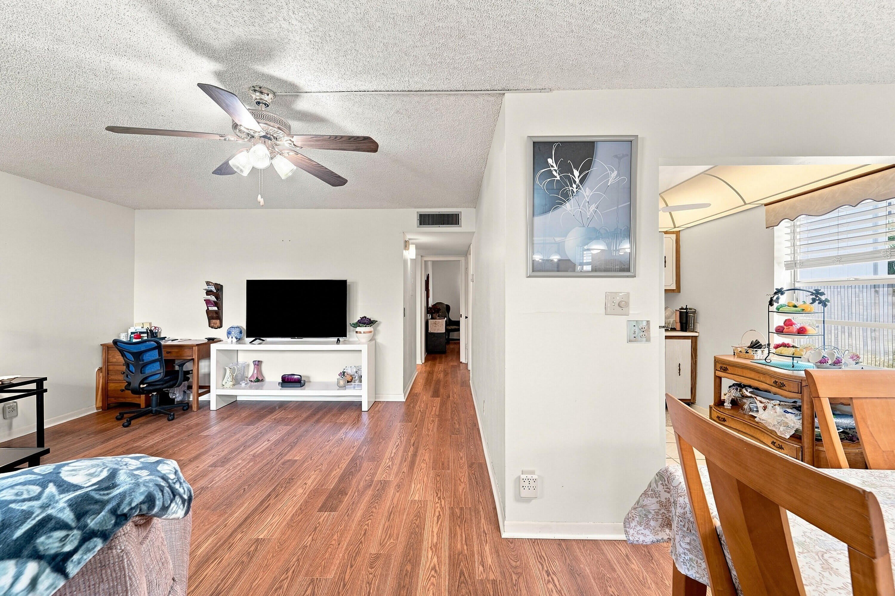 246 NORMANDY Lane – photo 5