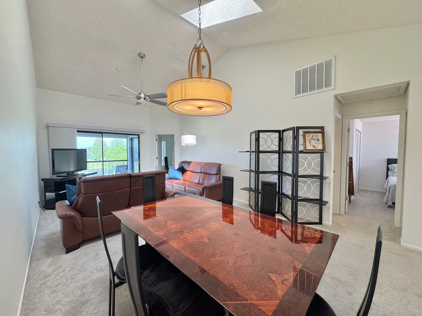 Winterset Condo with Gorgeous Sunset Views! – photo 5