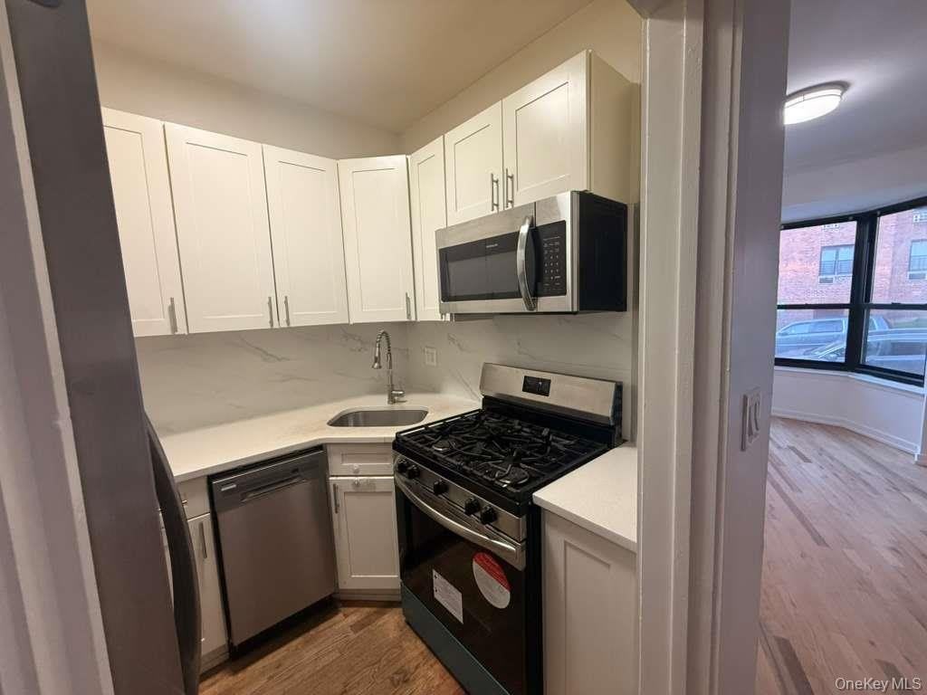 102-39 66th Avenue – photo 3