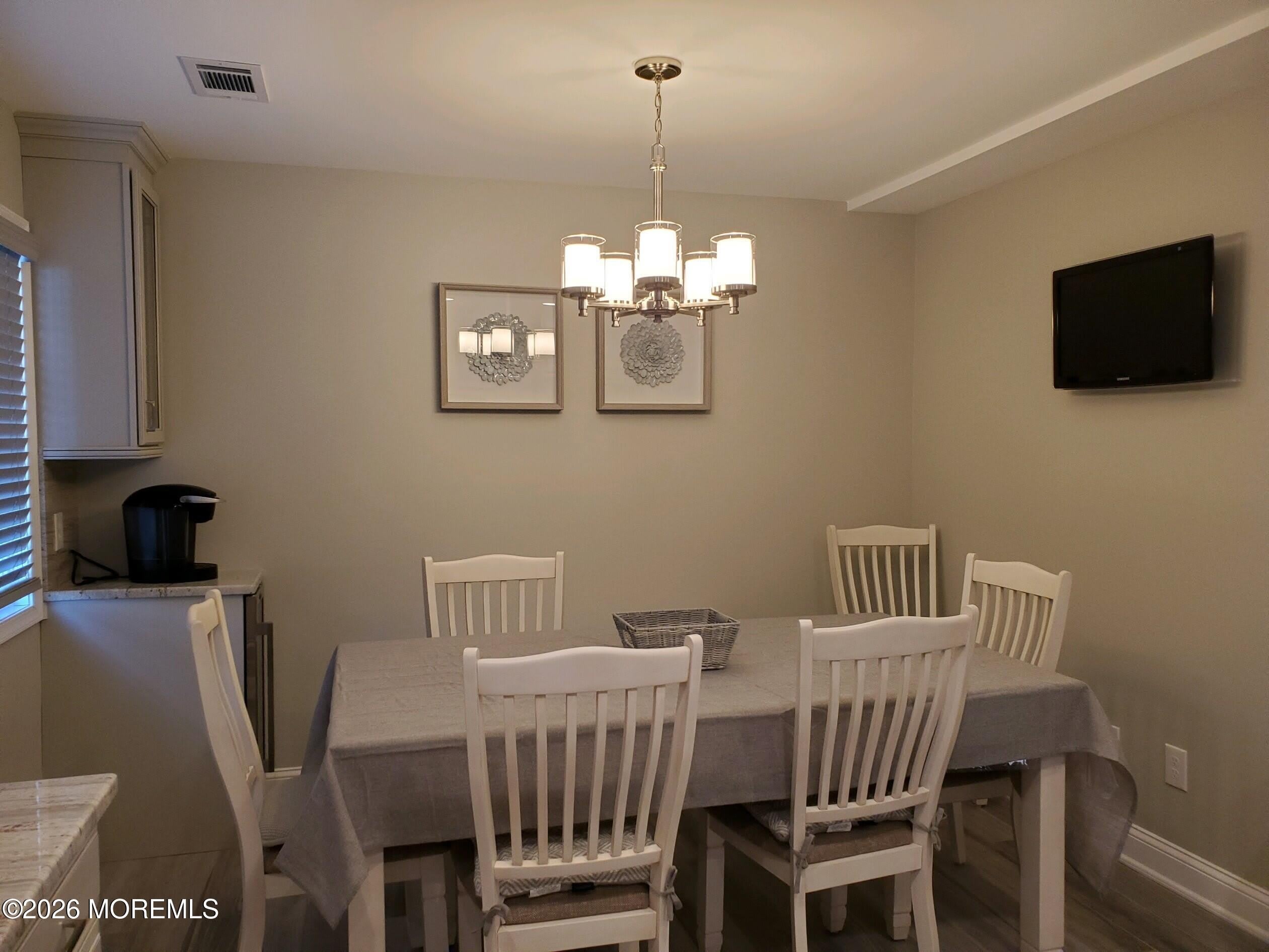 1704 Grand Central Avenue – photo 4