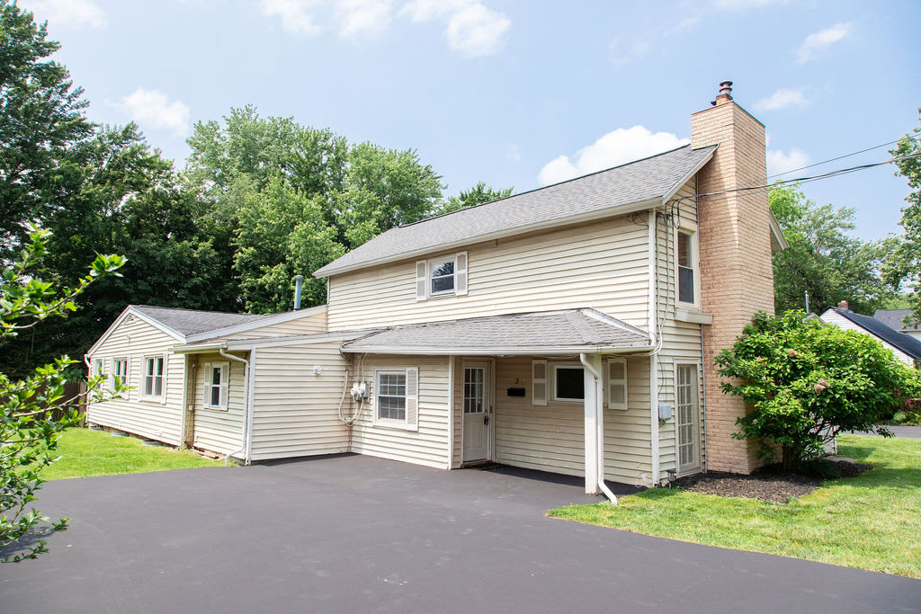 3 Pine St – photo 1