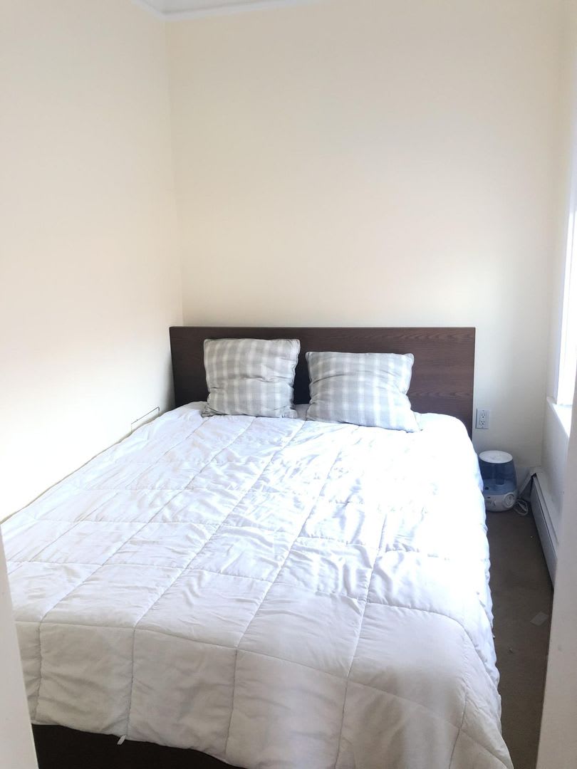 Great 1 Bed in Back Bay for Sept 1, 2026 – photo 3