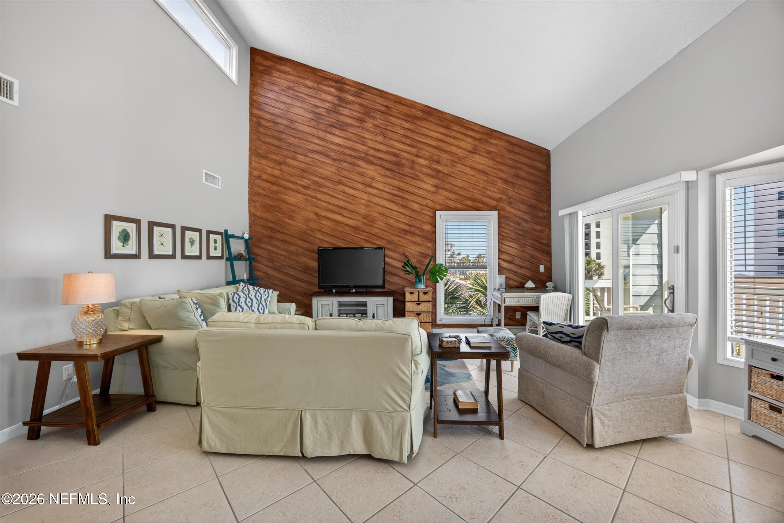 724 1ST Street – photo 5
