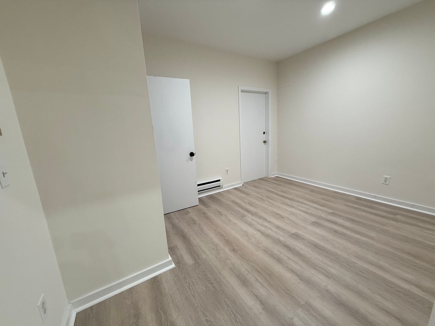 Charming 3 Bedroom – photo 4