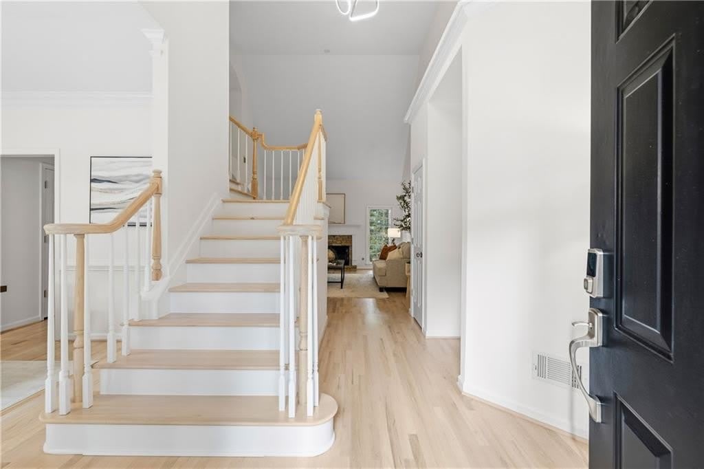2530 Wellsley Lane – photo 4