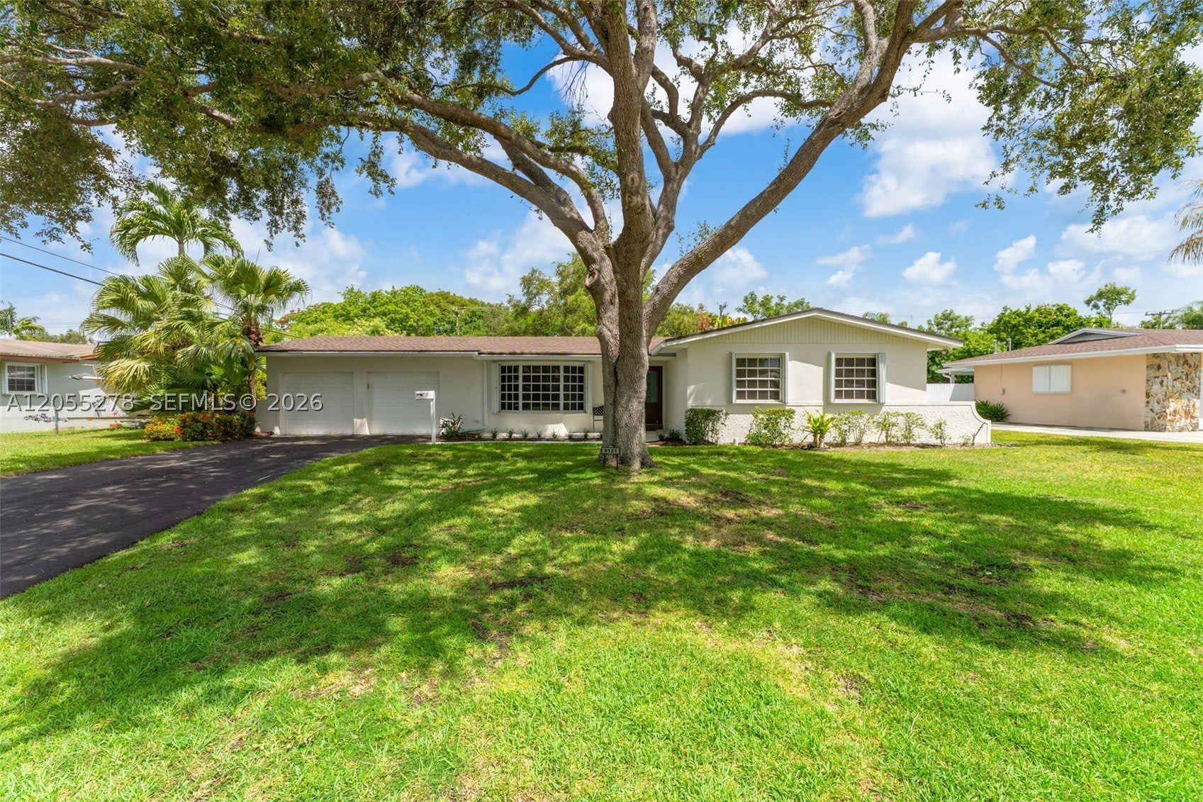 9121 Ridgeland Dr – photo 1