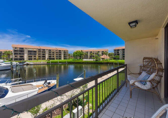 2301 Marina Isle Way – photo 4