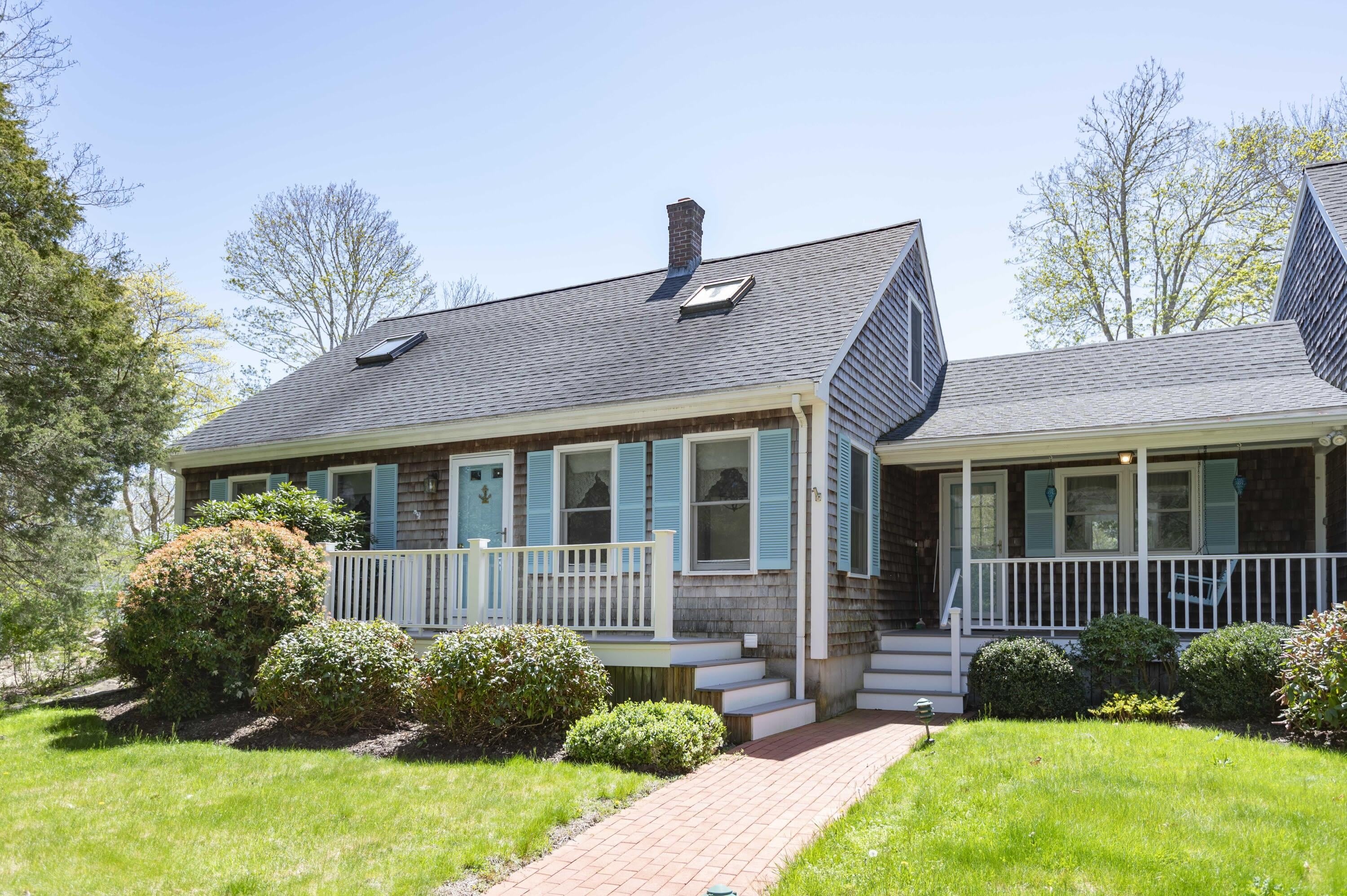 265 Woods Hole Road – photo 1