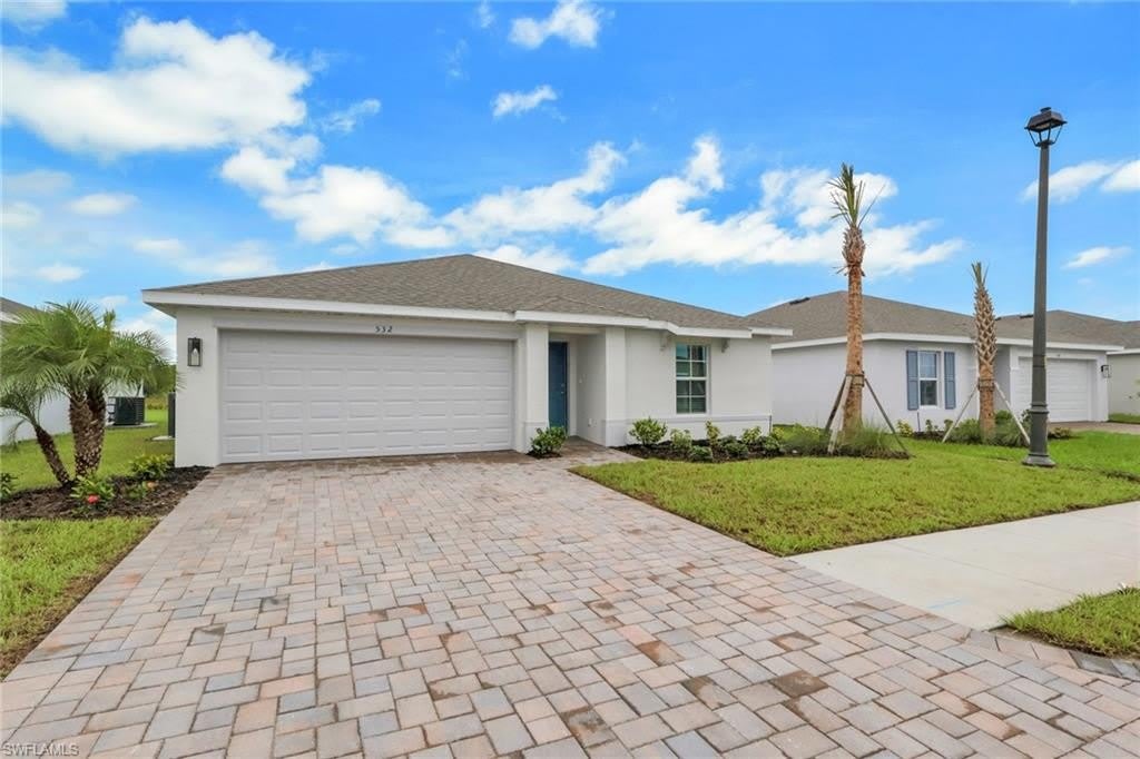 533 Ilaria Ct – photo 2