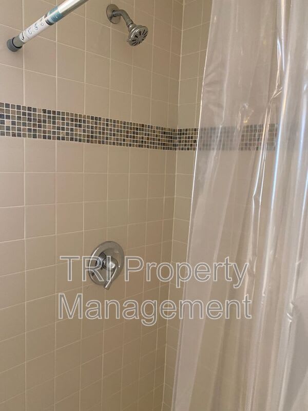 2200 9th St BSMT – photo 5