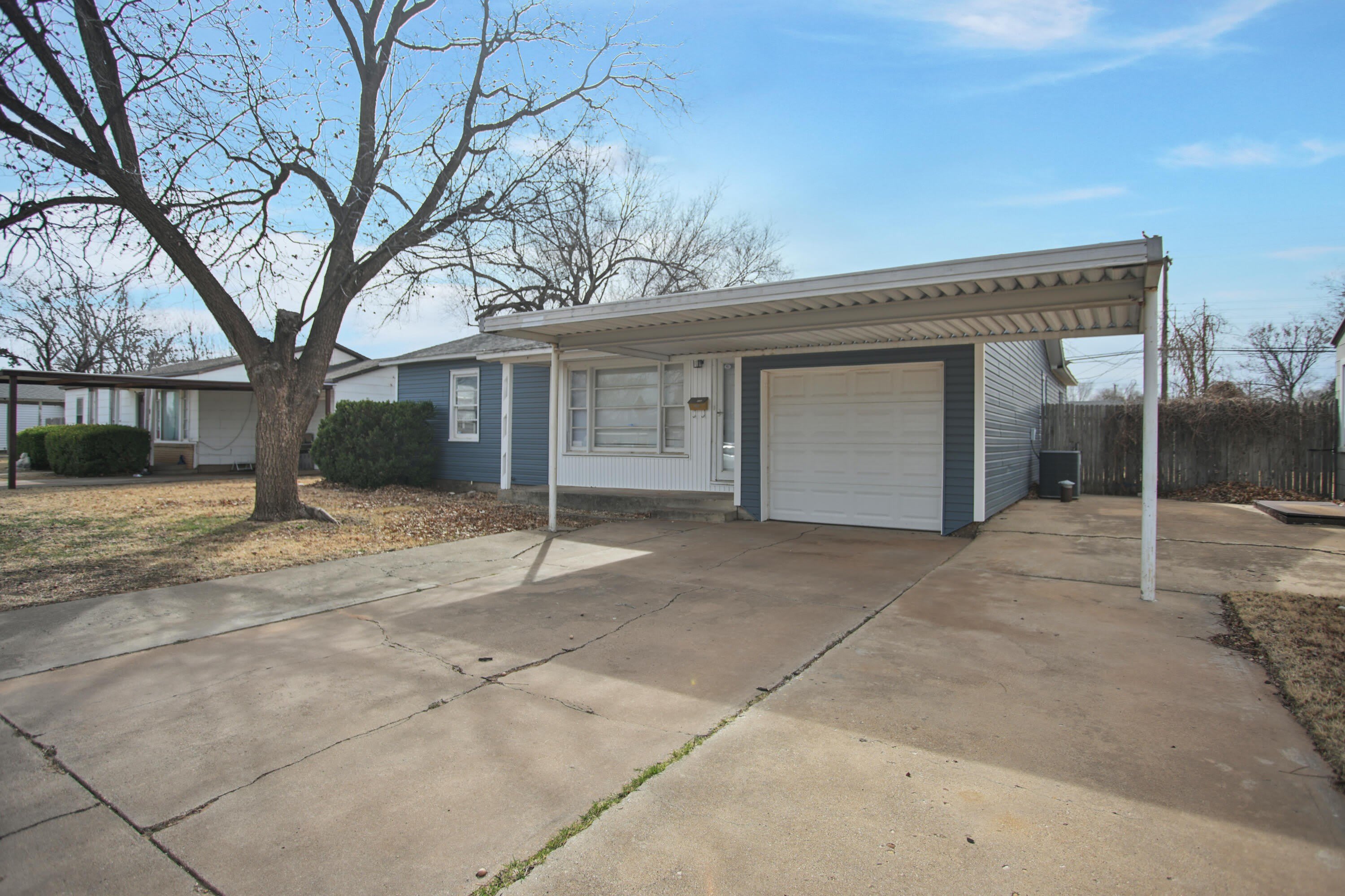4309 42nd Street – photo 2