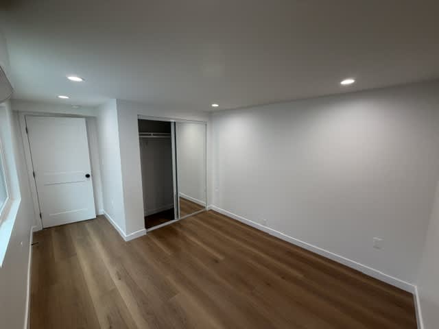 1114 Gladys Ave. – photo 3