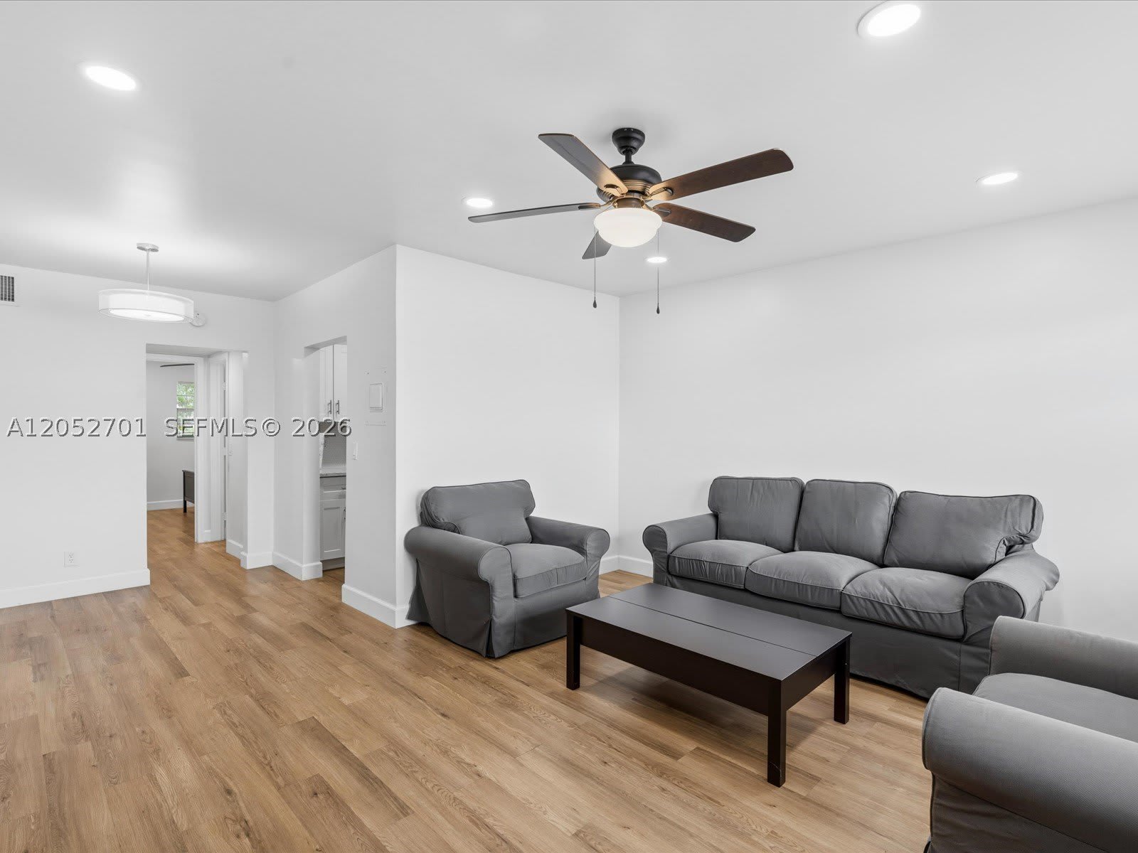 230 Sw 11Th Ave – photo 5