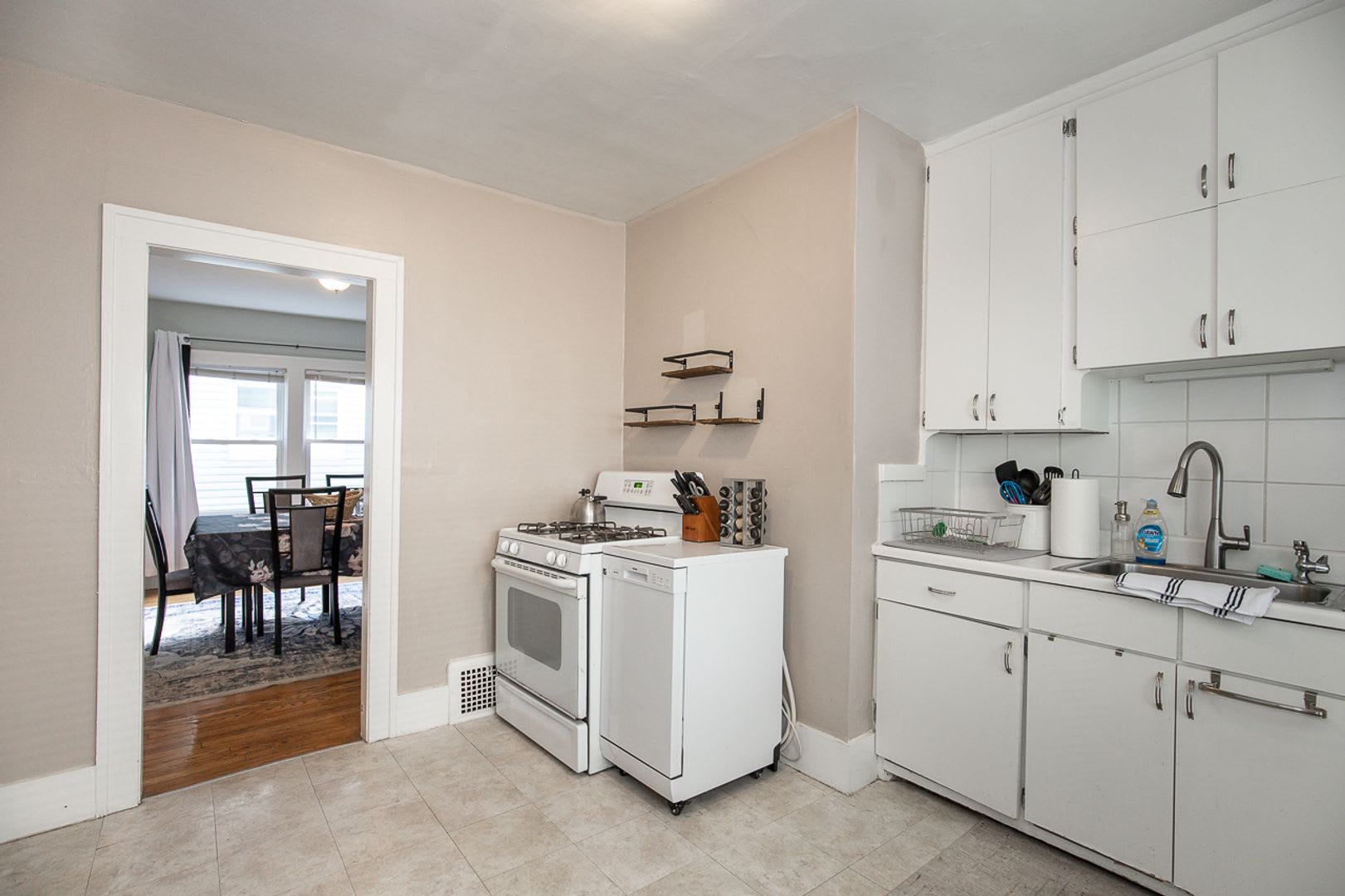 3165 Kensington Road – photo 2