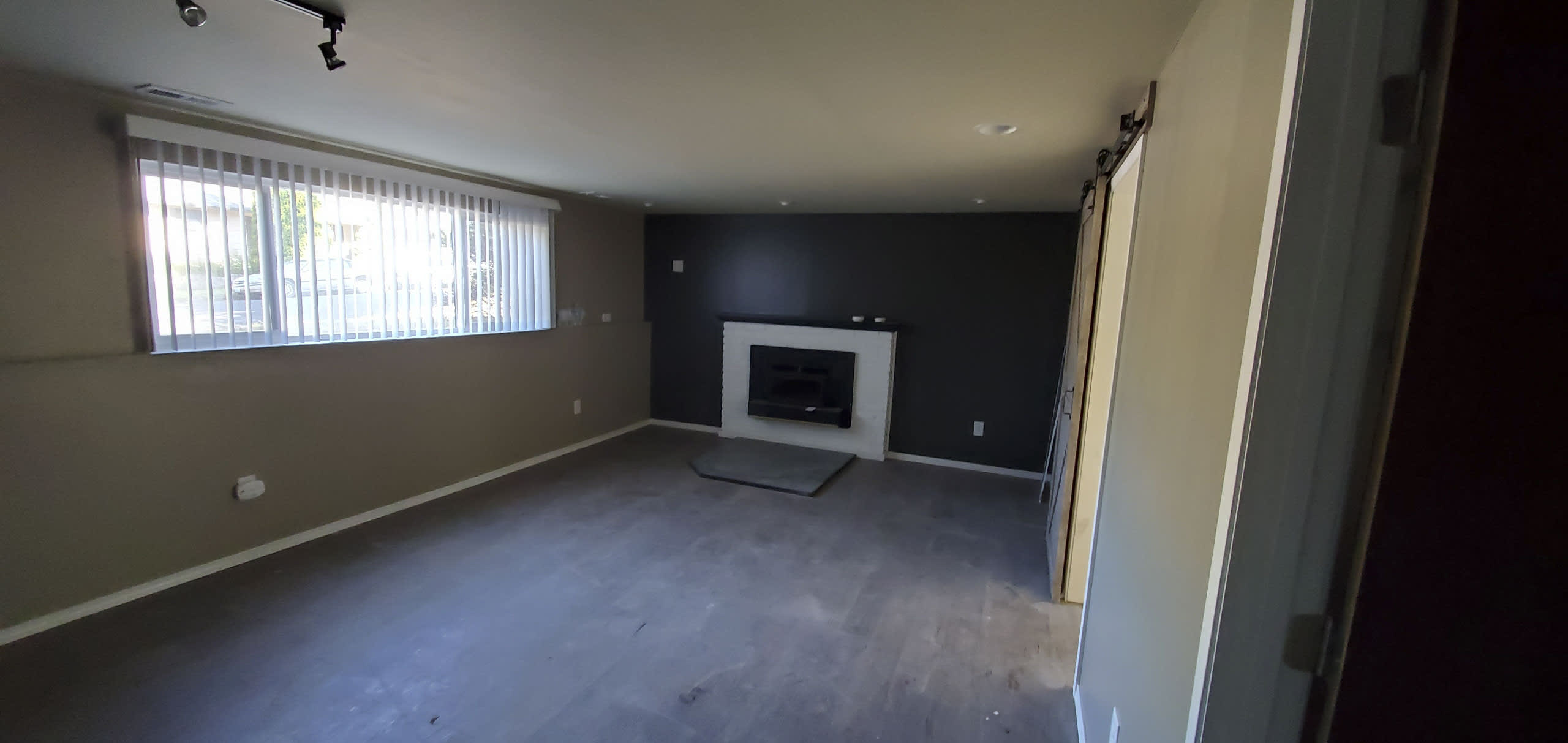 523 Irene Pl. – photo 2