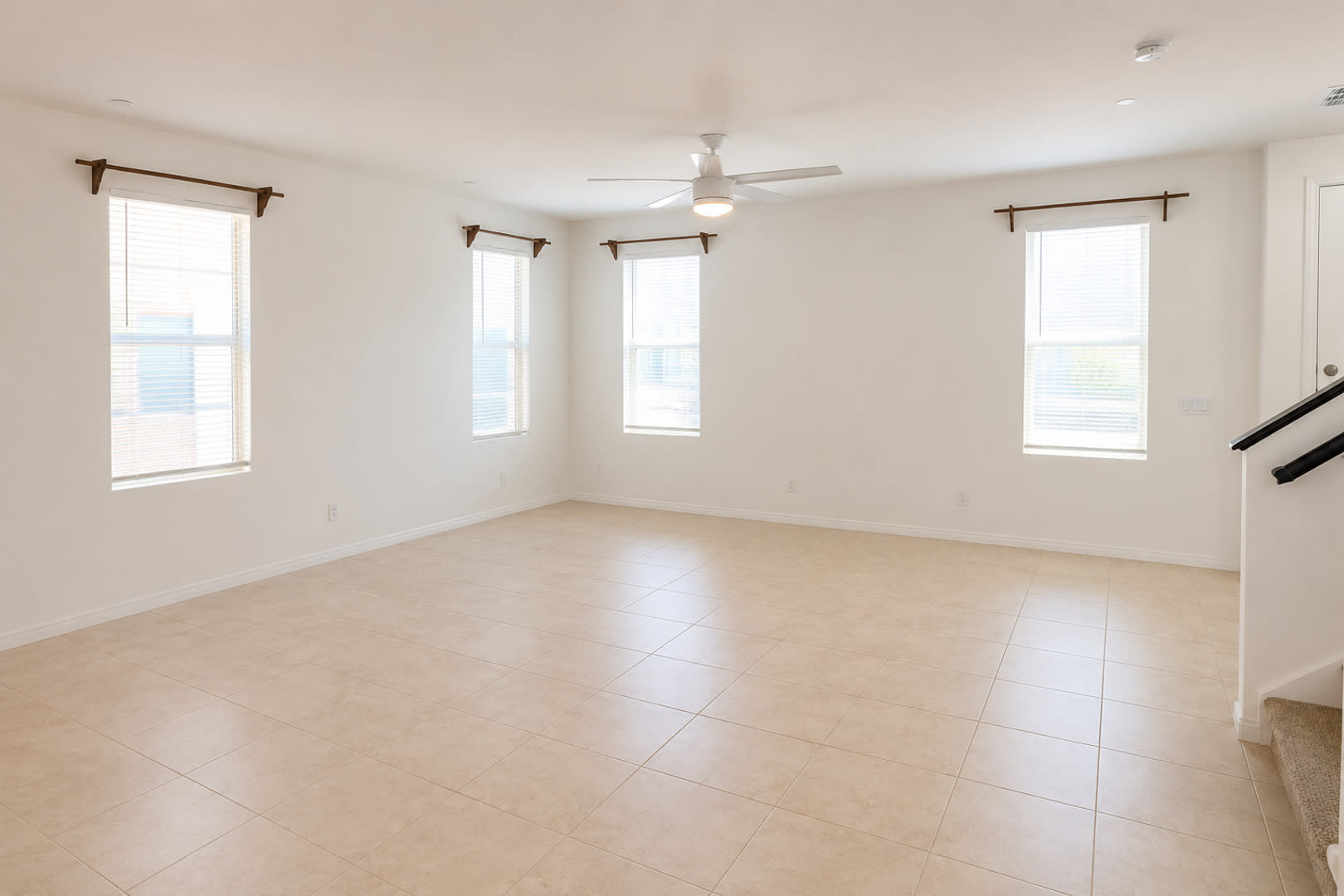 Modern 3BR Home + Office – photo 3