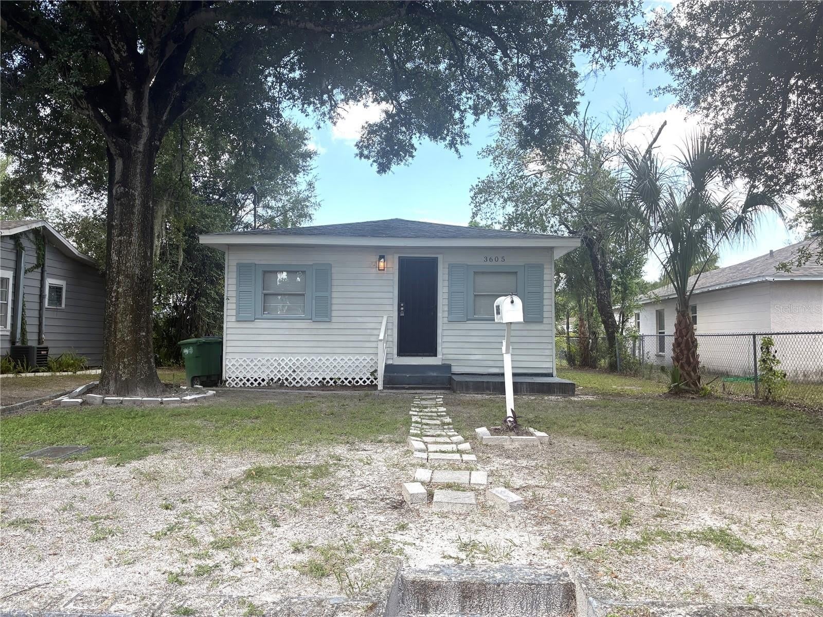 3605 E 28TH Avenue – photo 1
