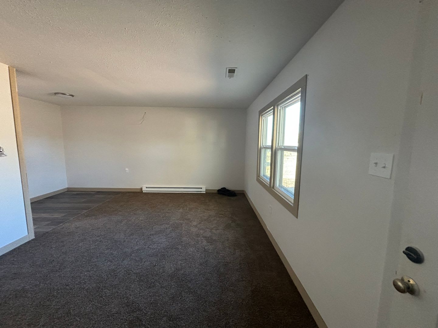 Cute 2 bed 1 bath home! – photo 2