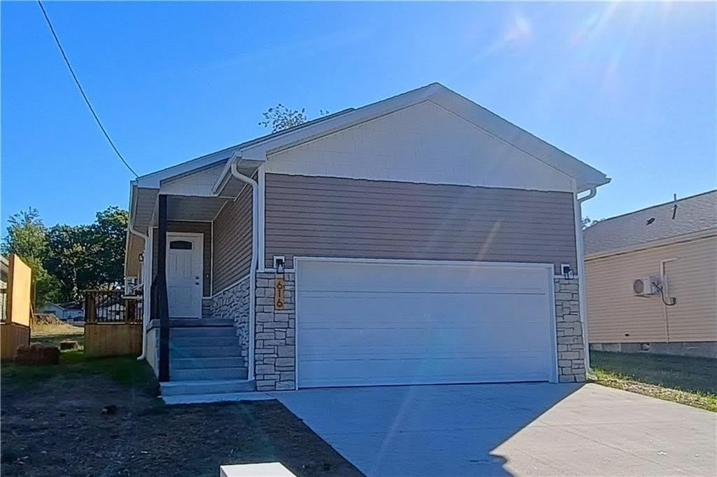 616 N Spring Street – photo 1
