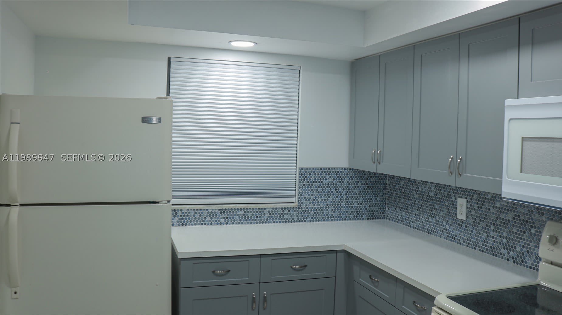 9421 Evergreen Pl – photo 3