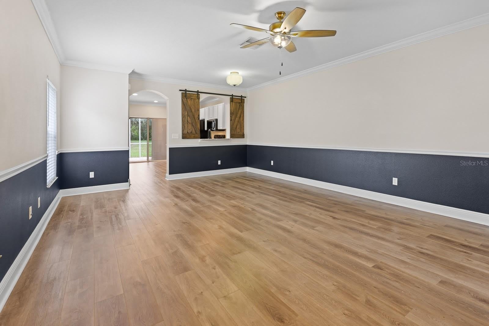 15836 FISHHAWK FALLS Drive – photo 2