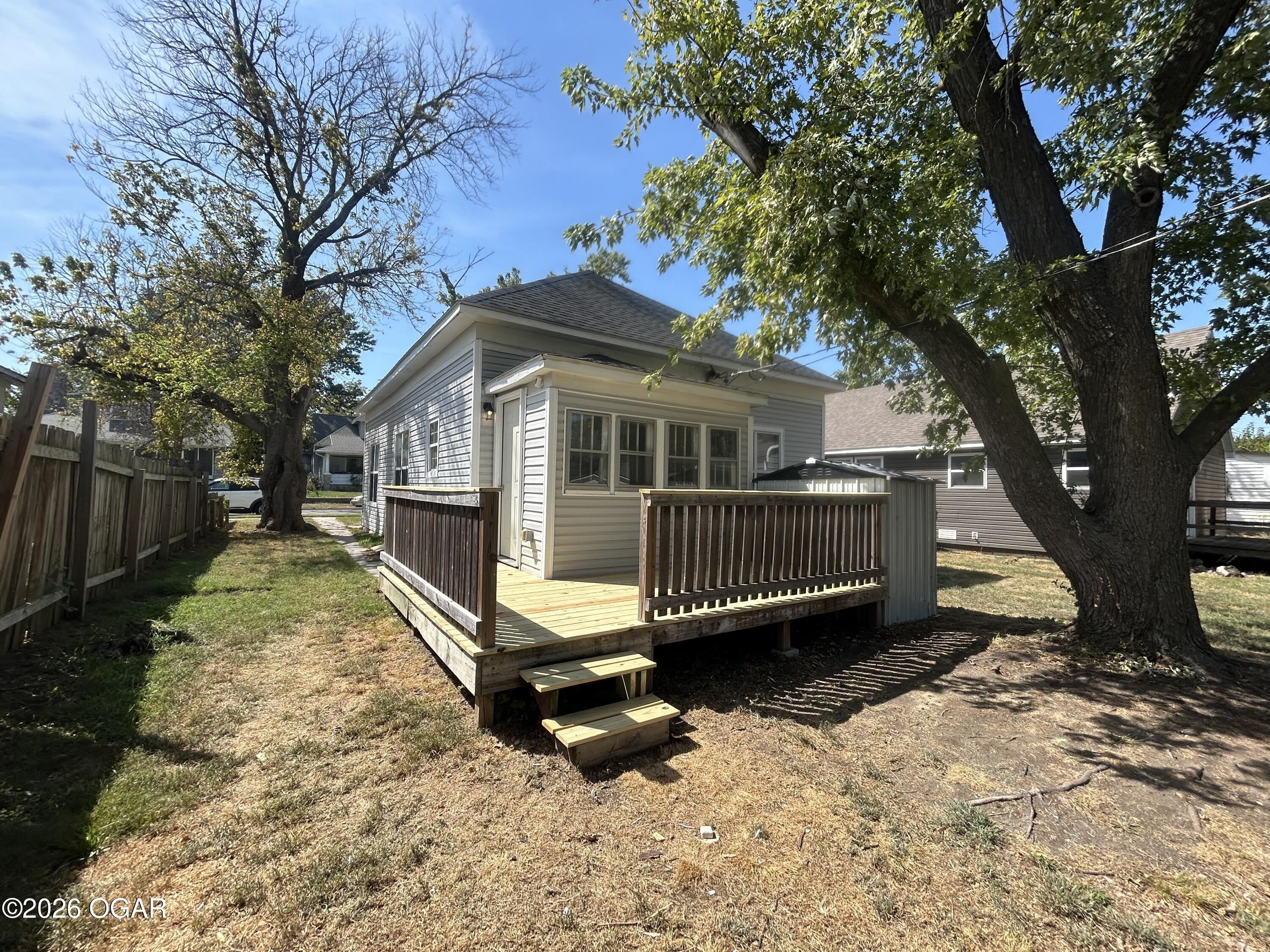 1517 S Kentucky Avenue – photo 2