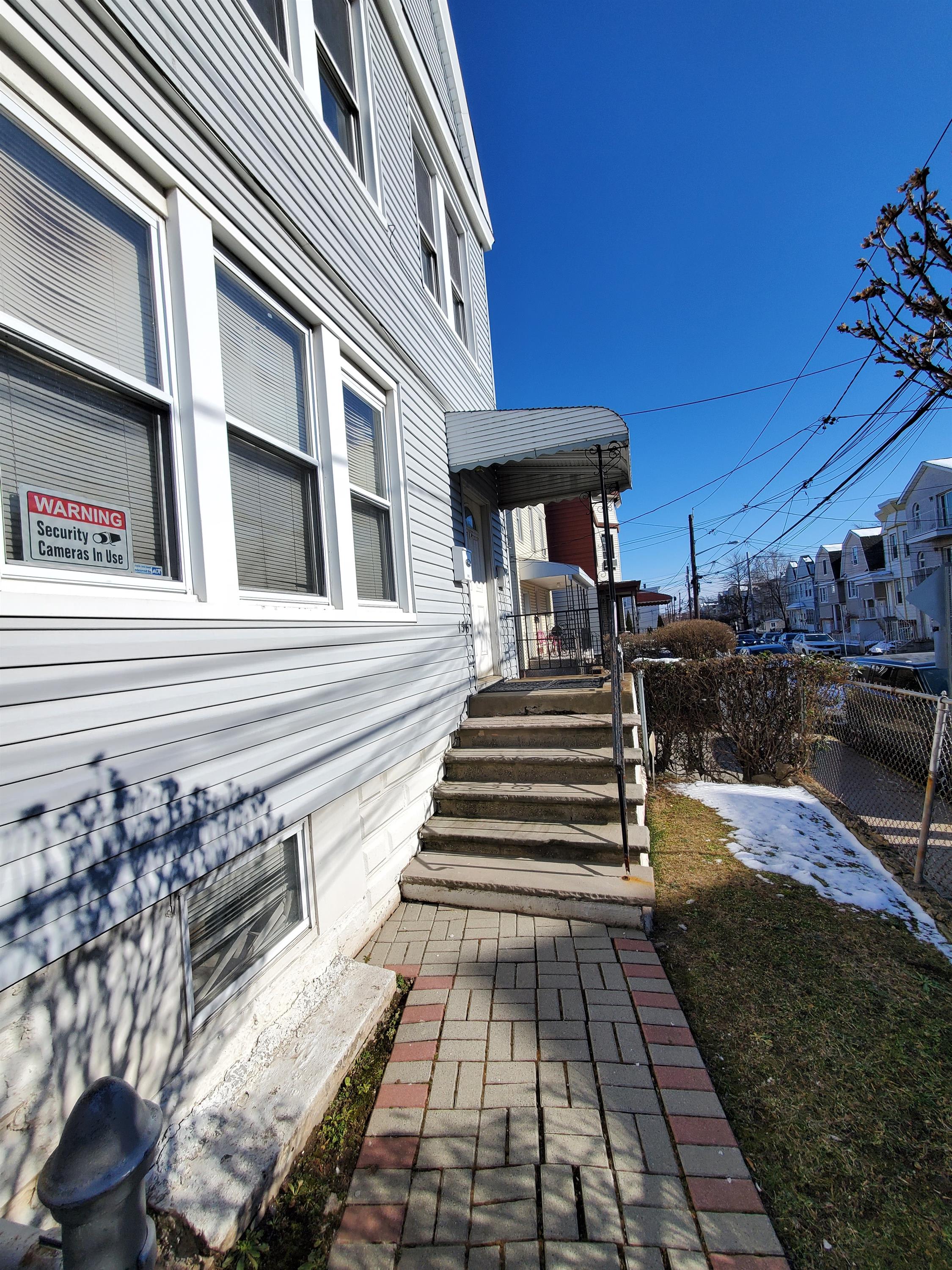 136 Myrtle Avenue – photo 1