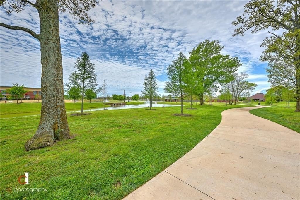 1201 Sw Willow Bend Avenue – photo 3