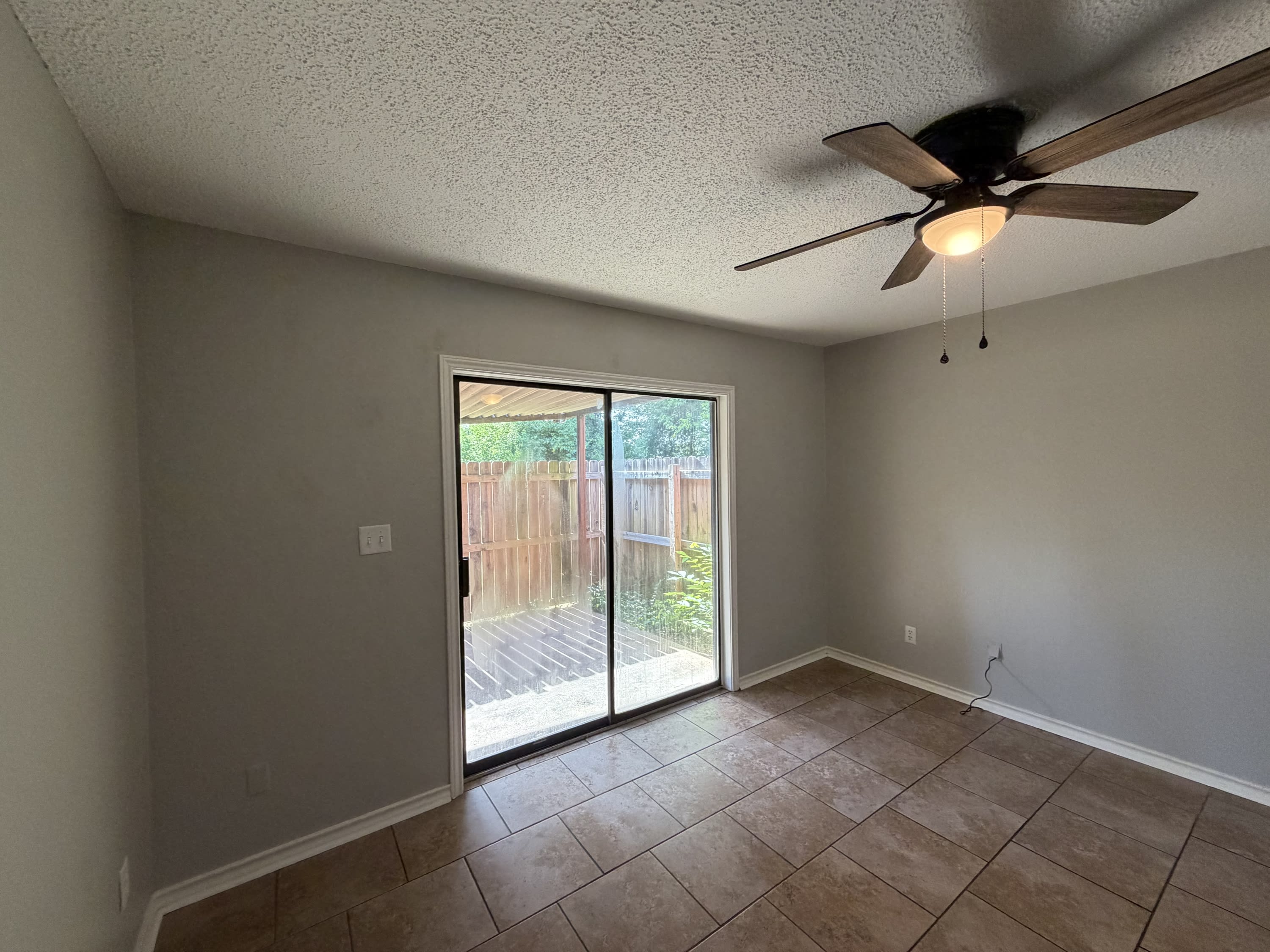 1105 Carroll Avenue – photo 5