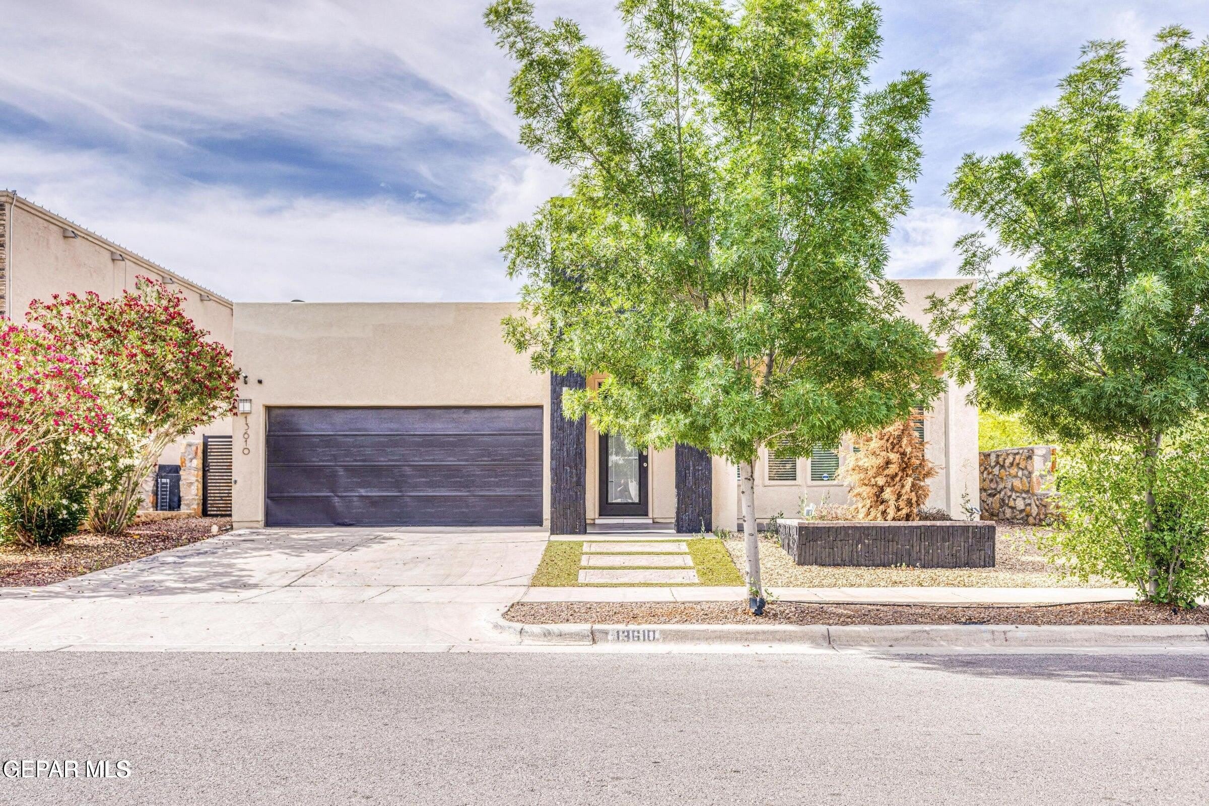 13610 Keighly Street – photo 1