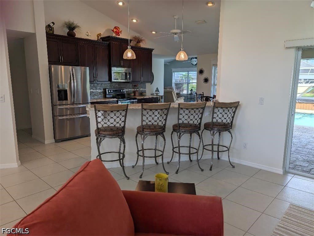 5008 SW 9th Place – photo 4