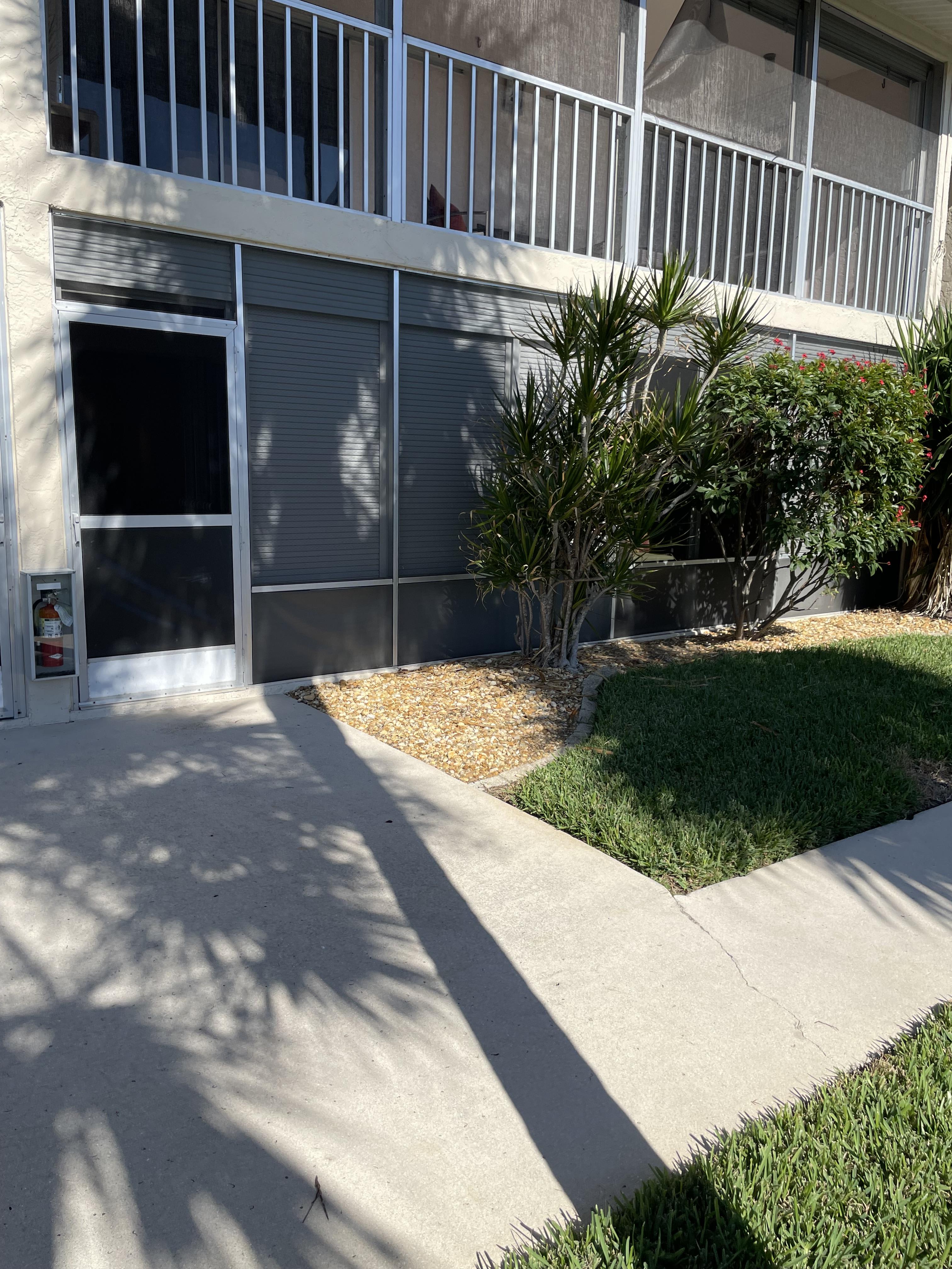 1412 SE 46th St – photo 1