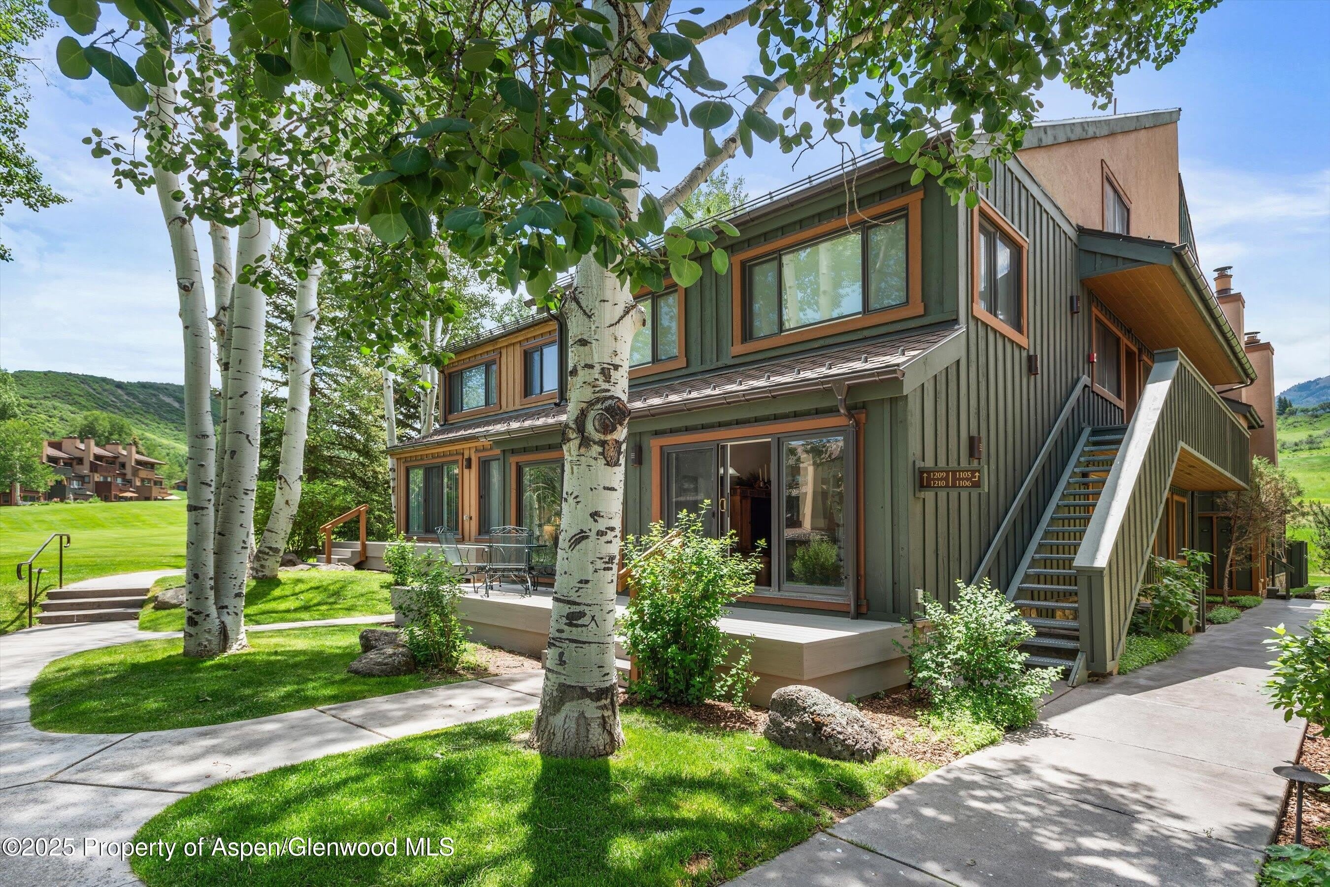 294 Snowmass Club Circle – photo 1