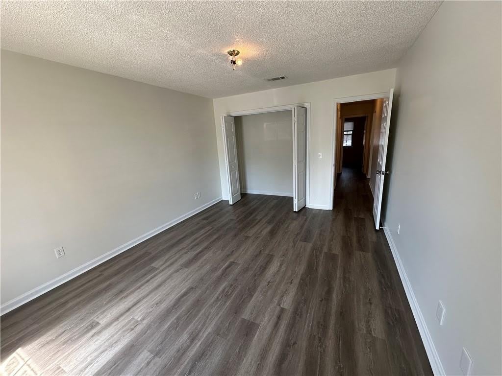 890 E Cherry Street – photo 4