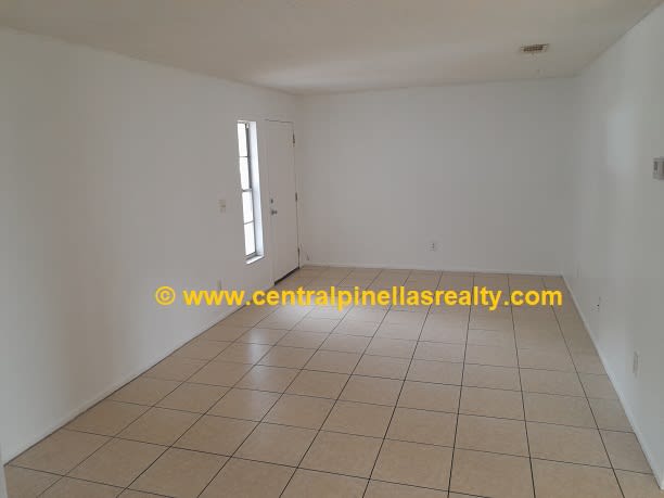 1736 Tioga Ave. – photo 1