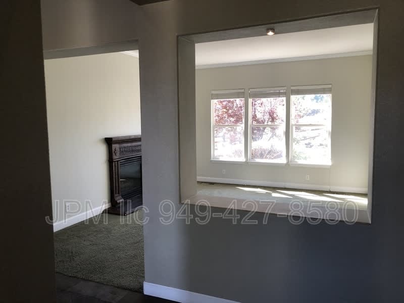 3000 Granite Pointe Dr – photo 2