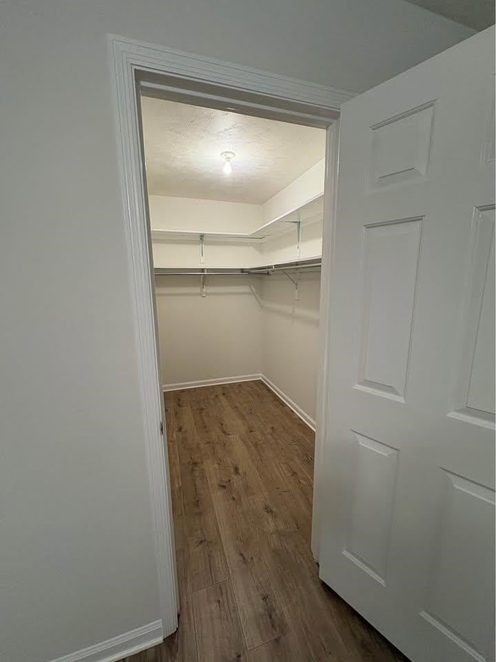 960 Marys Drive – photo 2