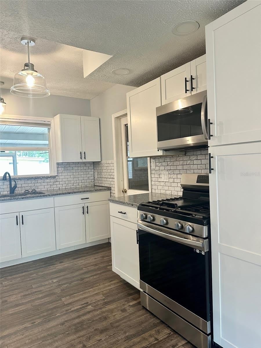 5936 ELM Street – photo 4
