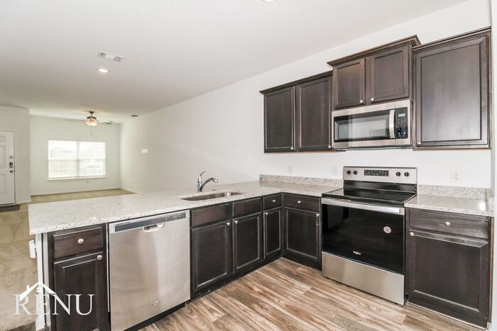 217 Wincanton Lane – photo 4