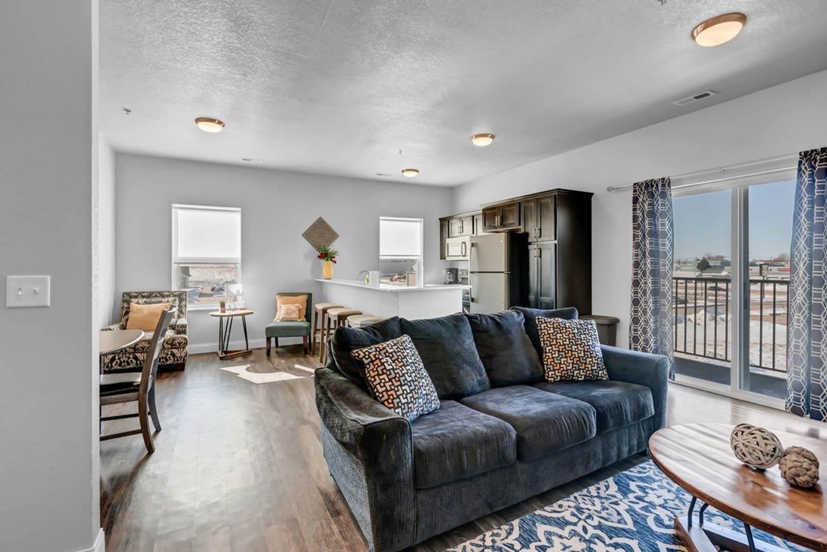 Legacy Condos – photo 3