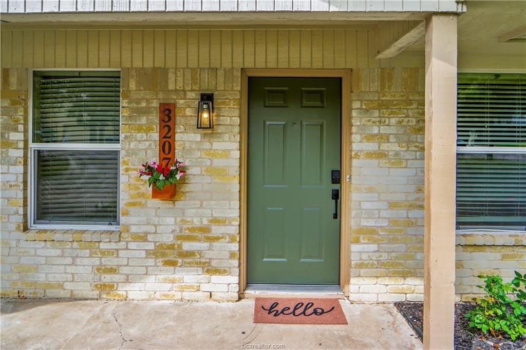 3207 Heatherwood Drive – photo 2